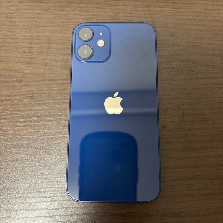 iPhone 12 mini 64GB ブルー（スマホ）の商品画像 - 査定依頼日：2025年2月6日 - 最高査定価格：14,000円