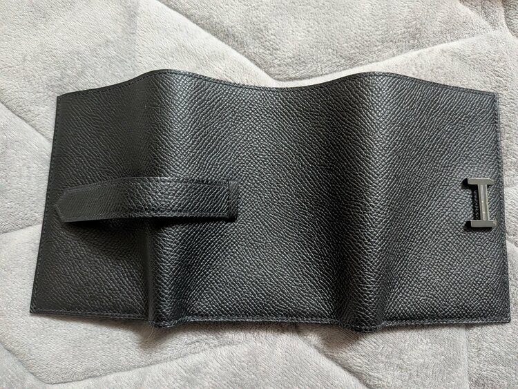 ソーブラック モノクローム   ベアン（ブランド財布・小物）の商品画像 - 査定依頼日：2026年5月1日 - 最高査定価格：200,000円