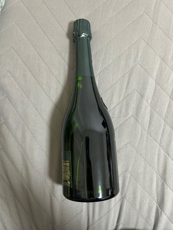 サロン（お酒）の商品画像 - 査定依頼日：2025年4月30日 - 最高査定価格：111,000円