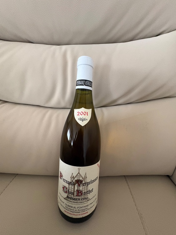 Pernand Vergeless Clot Berthet 2001（お酒）の商品画像 - 査定依頼日：2026年2月8日 - 最高査定価格：2,000円