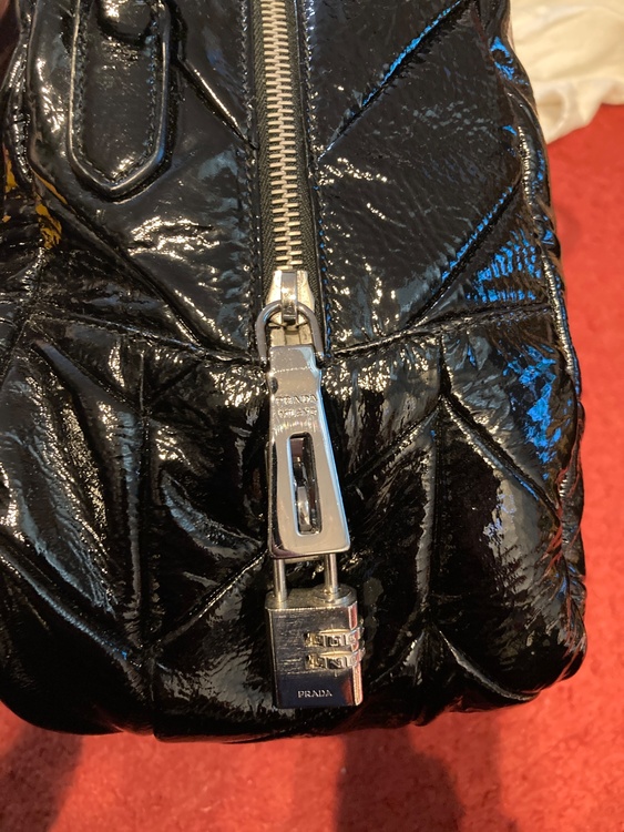 バッグ（ブランドバッグ）の商品画像 - 査定依頼日：2025年12月12日 - 最高査定価格：60,000円