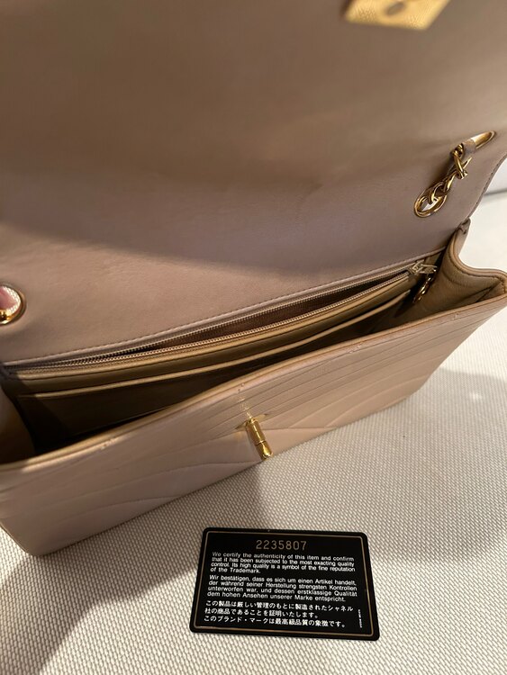 シャネル マトラッセ （ブランドバッグ）の商品画像 - 査定依頼日：2025年3月3日 - 最高査定価格：180,000円