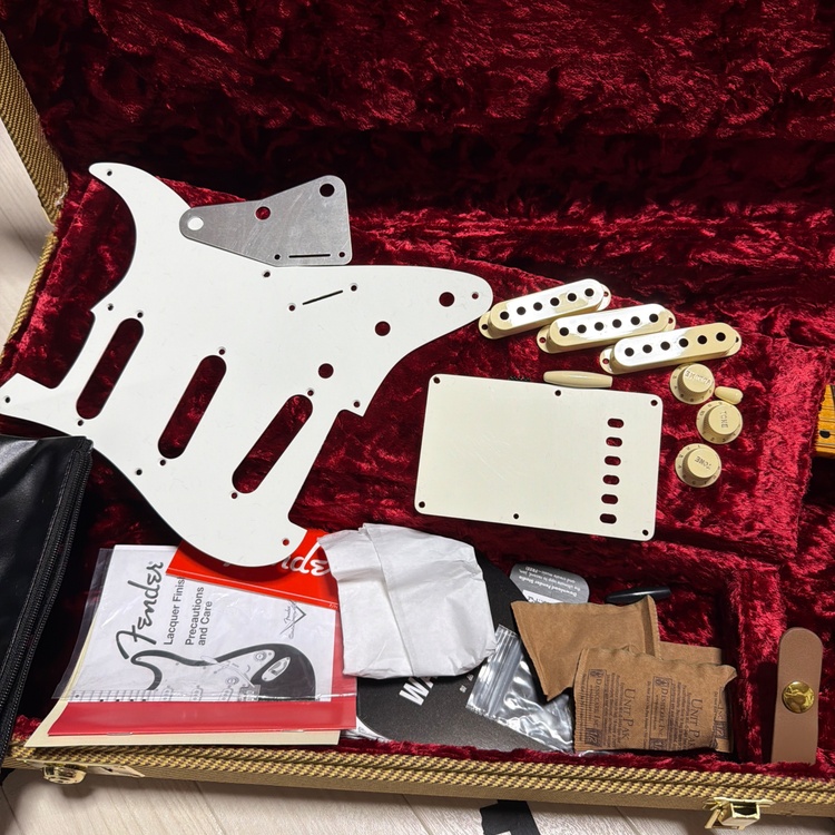 Fender FSR Limited Edition American Vint（ピアノ・楽器・PA機材）の商品画像 - 査定依頼日：2026年5月12日 - 最高査定価格：150,000円
