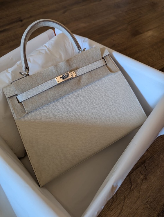 ケリー25（ブランドバッグ）の商品画像 - 査定依頼日：2025年9月18日 - 最高査定価格：2,570,000円