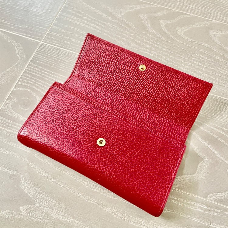 財布（古着・ファッション）の商品画像 - 査定依頼日：2025年10月10日 - 最高査定価格：6,000円