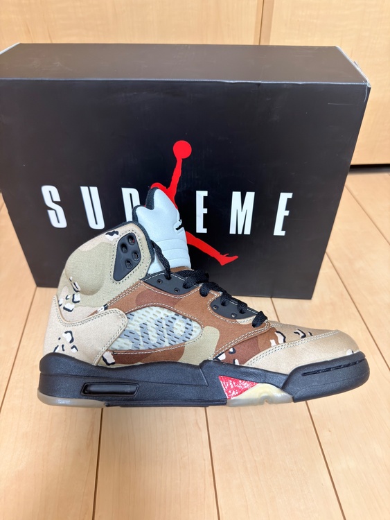 シュプリーム　ジョーダン5（古着・ファッション）の商品画像 - 査定依頼日：2026年1月13日 - 最高査定価格：20,000円
