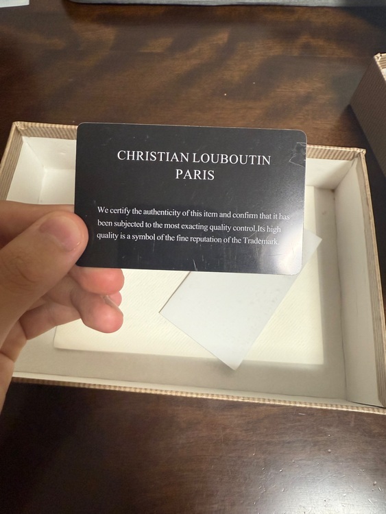 パネトーネ財布（古着・ファッション）の商品画像 - 査定依頼日：2025年9月11日 - 最高査定価格：10,000円