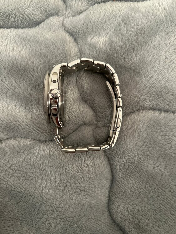 タグホイヤー リンク BA095（高級時計）の商品画像 - 査定依頼日：2024年12月16日 - 最高査定価格：180,000円