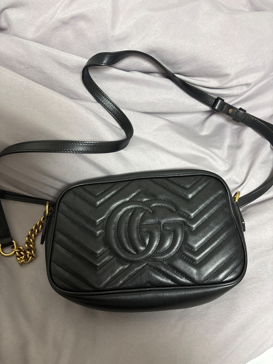 GGマーモント　レザーチェーンショルダーバッグ（ブランドバッグ）の商品画像 - 査定依頼日：2026年2月28日 - 最高査定価格：90,000円
