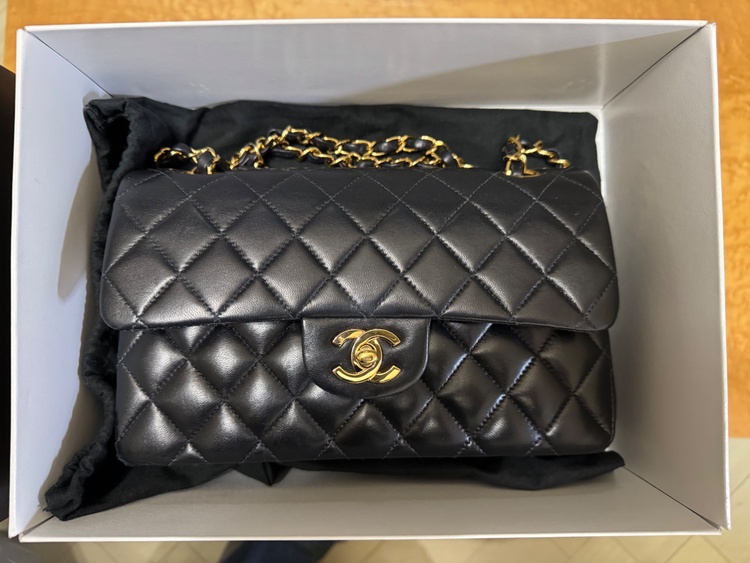 シャネル マトラッセ （ブランドバッグ）の商品画像 - 査定依頼日：2025年12月28日 - 最高査定価格：500,000円