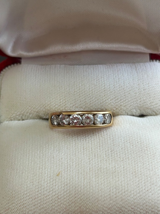 指輪（宝石）の商品画像 - 査定依頼日：2026年1月6日 - 最高査定価格：85,000円