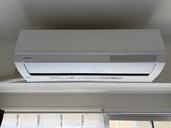 東芝ルームエアコンディショナ 2025年制 RAS-N281E4X（W）（家電）の商品画像 - 査定依頼日：2026年5月5日 - 最高査定価格：11,000円