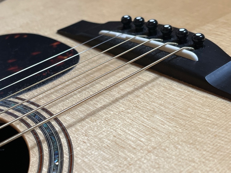 LL36（ピアノ・楽器・PA機材）の商品画像 - 査定依頼日：2026年4月22日 - 最高査定価格：210,000円