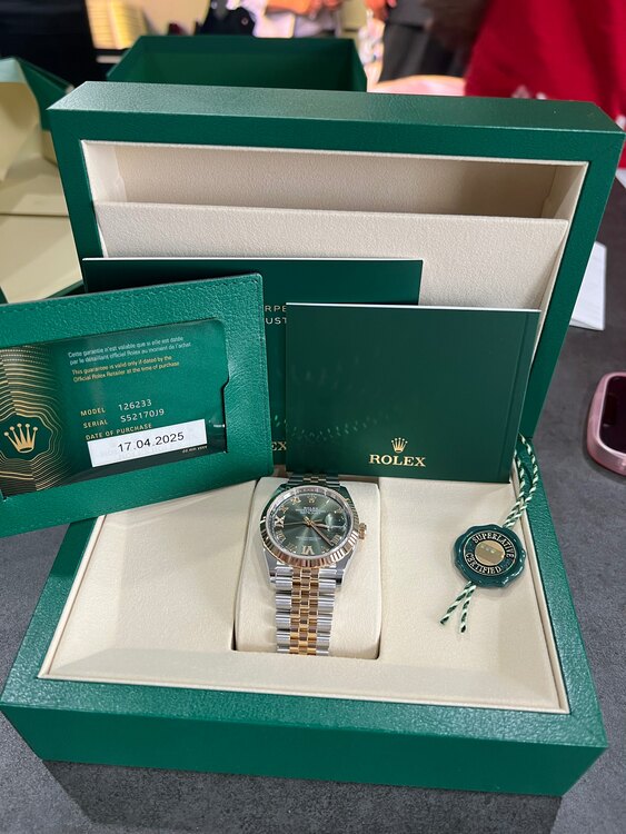 126233（高級時計）の商品画像 - 査定依頼日：2025年4月17日 - 最高査定価格：2,750,000円