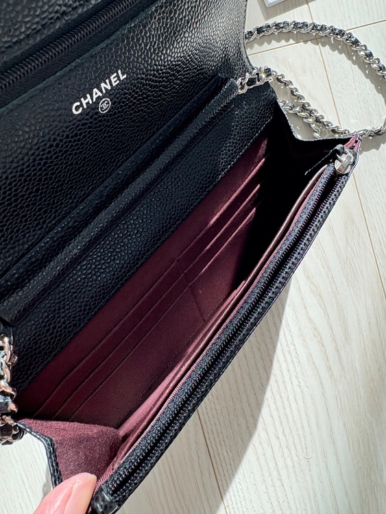 チェーンウォレット（ブランドバッグ）の商品画像 - 査定依頼日：2026年1月31日 - 最高査定価格：340,000円