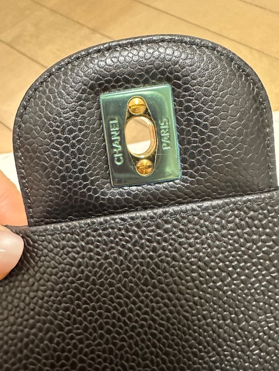 マトラッセ　30 ブラック　キャビア　YG金具（ブランドバッグ）の商品画像 - 査定依頼日：2026年1月6日 - 最高査定価格：900,000円