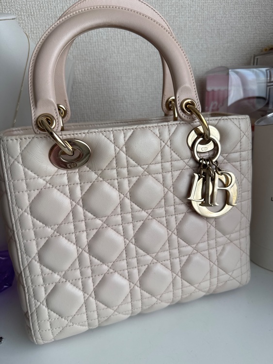 ディオール  （ブランドバッグ）の商品画像 - 査定依頼日：2025年8月22日 - 最高査定価格：350,000円