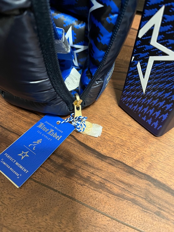 ジョニーウォーカー ブルーラベル アイスシャレー（お酒）の商品画像 - 査定依頼日：2025年10月9日 - 最高査定価格：23,000円