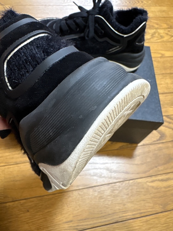 スニーカー（ブランド財布・小物）の商品画像 - 査定依頼日：2026年2月7日 - 最高査定価格：23,000円