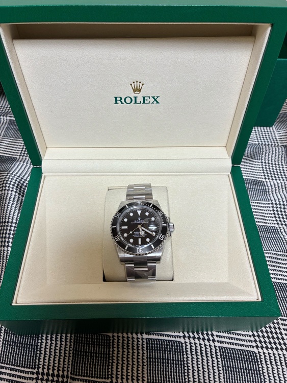 サブマリーナデイト（高級時計）の商品画像 - 査定依頼日：2025年11月27日 - 最高査定価格：2,300,000円