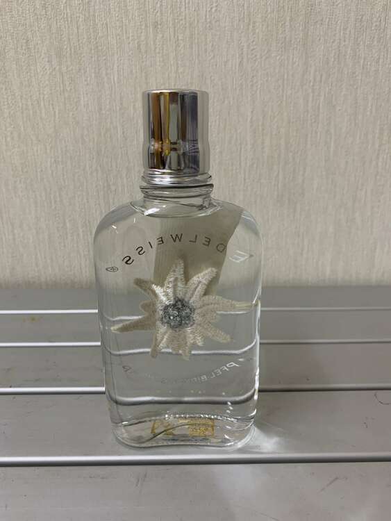 EDEL WEISS APFEL-BIRNEN-SCHI（お酒）の商品画像 - 査定依頼日：2023年11月15日