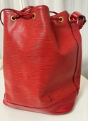 ・ライン：エピ ・モデル：ノエ（Castillan Red） ・カラー：カスティ（ブランドバッグ）の商品画像 - 査定依頼日：2026年4月30日 - 最高査定価格：100,000円