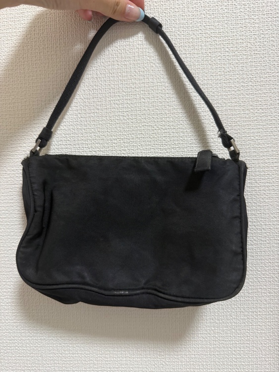 プラダ（ブランドバッグ）の商品画像 - 査定依頼日：2026年7月1日 - 最高査定価格：30,000円