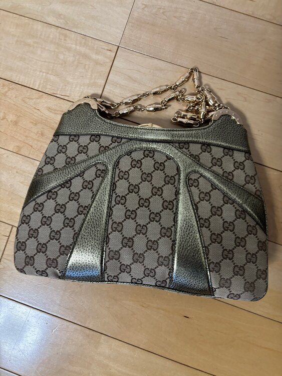 グッチ  （ブランドバッグ）の商品画像 - 査定依頼日：2025年1月8日 - 最高査定価格：80,000円