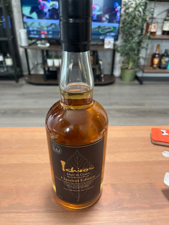 クラシカルエディション（お酒）の商品画像 - 査定依頼日：2025年1月26日 - 最高査定価格：5,000円