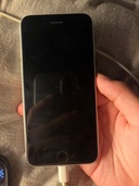 iPhone iPhone SE (第 2 世代) 128GB docomo（スマホ）の商品画像 - 査定依頼日：2026年8月10日 - 最高査定価格：12,000円