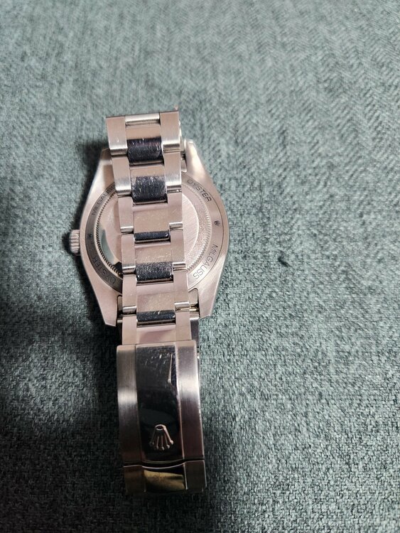 ロレックス ミルガウス （高級時計）の商品画像 - 査定依頼日：2026年3月16日 - 最高査定価格：1,500,000円