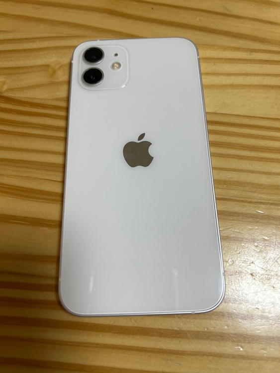 iPhone iPhone 12 64GB Softbank（スマホ）の商品画像 - 査定依頼日：2026年5月26日 - 最高査定価格：20,000円