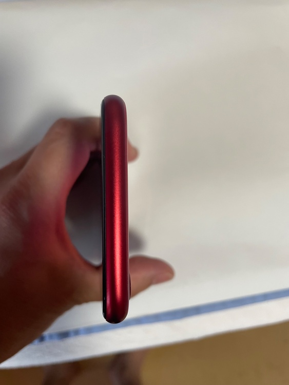 iPhone iPhone SE (第 2 世代) 128GB SIMフリー（スマホ）の商品画像 - 査定依頼日：2026年7月21日 - 最高査定価格：12,000円