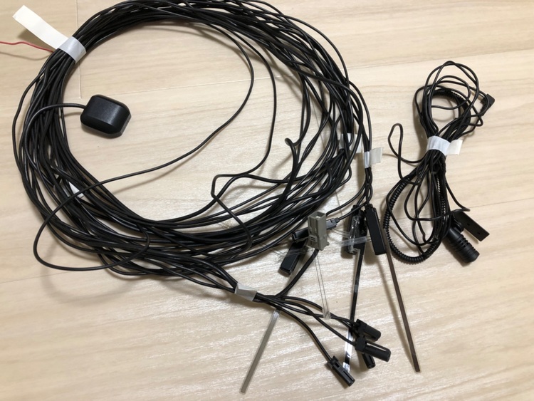 KENWOOD MDV-X701 カーナビ（カー用品）の商品画像 - 査定依頼日：2025年8月16日 - 最高査定価格：1,000円