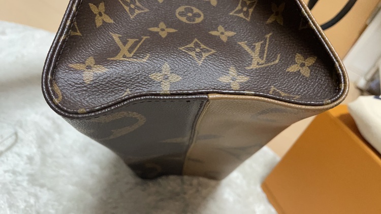 ルイヴィトン モノグラム （ブランドバッグ）の商品画像 - 査定依頼日：2025年12月1日 - 最高査定価格：300,000円