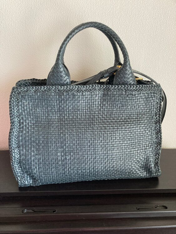 PRADA MADRAS BAG（ブランドバッグ）の商品画像 - 査定依頼日：2025年3月31日 - 最高査定価格：60,000円