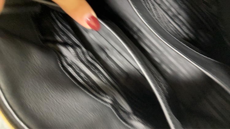 プラダ  （ブランドバッグ）の商品画像 - 査定依頼日：2025年11月11日 - 最高査定価格：220,000円