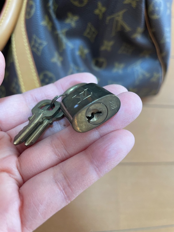 ルイヴィトン モノグラム （ブランドバッグ）の商品画像 - 査定依頼日：2026年3月15日 - 最高査定価格：130,000円