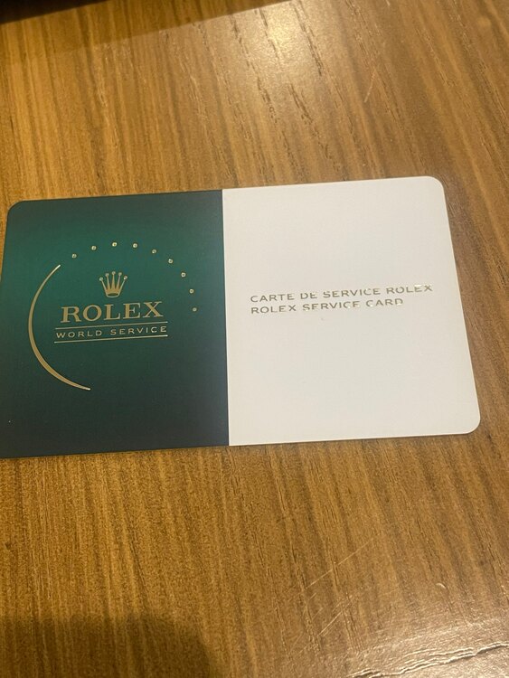 Rolex GMTマスター（高級時計）の商品画像 - 査定依頼日：2025年3月14日 - 最高査定価格：2,000,000円