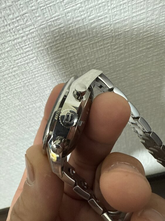 タグホイヤー カレラ CV201（高級時計）の商品画像 - 査定依頼日：2025年2月23日 - 最高査定価格：160,000円