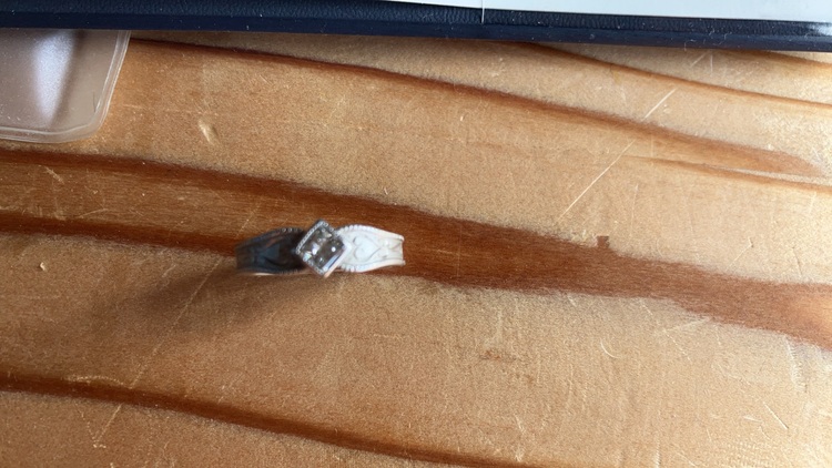 結婚指輪（金・貴金属）の商品画像 - 査定依頼日：2025年7月13日 - 最高査定価格：60,000円