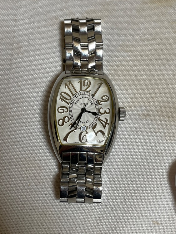 フランクミュラー トノウカーベックス 888（高級時計）の商品画像 - 査定依頼日：2025年8月6日 - 最高査定価格：450,000円