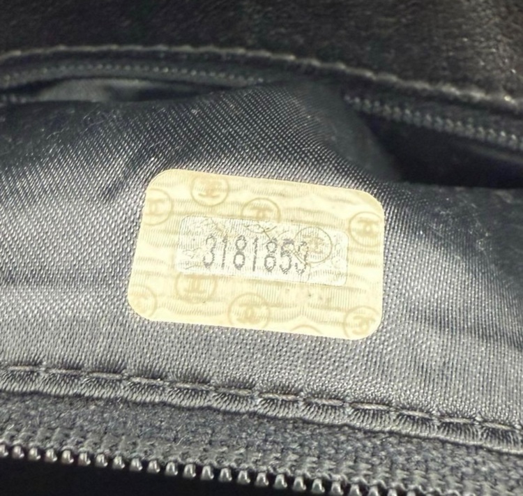 CHANEL  フリンジチェーンショルダー（ブランドバッグ）の商品画像 - 査定依頼日：2025年9月30日 - 最高査定価格：50,000円