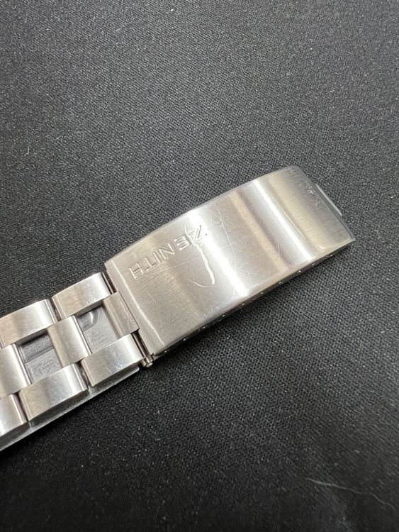 エル・プリメロA384（高級時計）の商品画像 - 査定依頼日：2025年12月10日 - 最高査定価格：730,000円