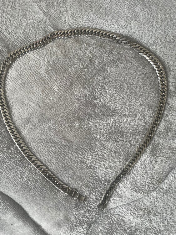 プラチナ850（金・貴金属）の商品画像 - 査定依頼日：2024年3月17日 - 最高査定価格：600,000円