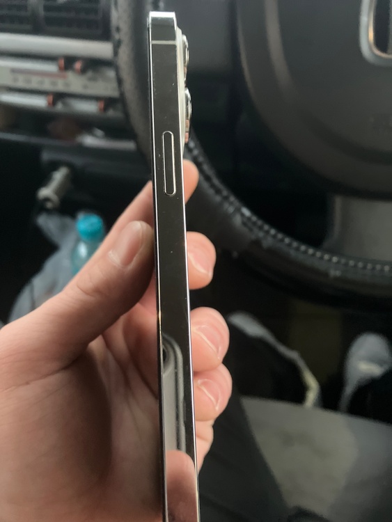 iPhone 13 Pro Max 128GB SIMフリー（スマホ）の商品画像 - 査定依頼日：2026年1月7日 - 最高査定価格：34,000円