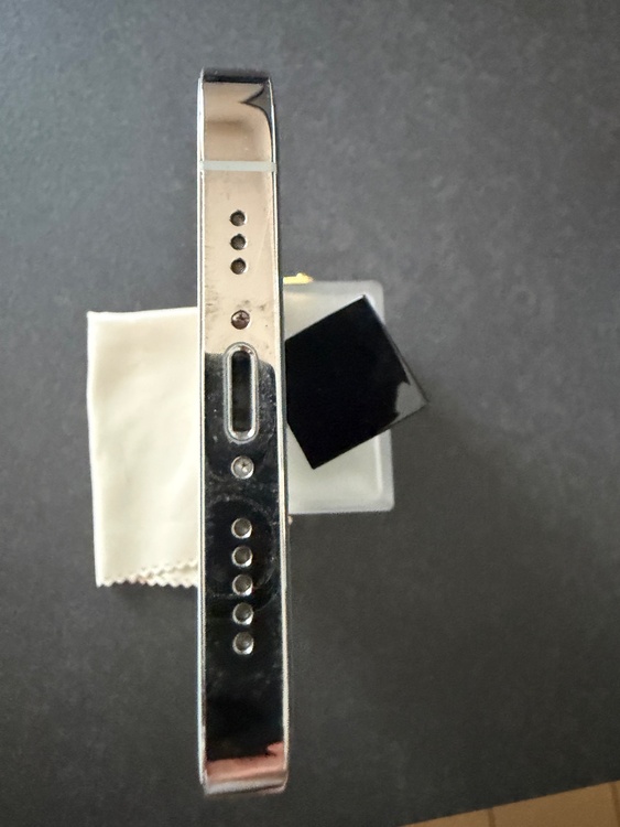 iPhone iPhone 12 Pro 128GB docomo（スマホ）の商品画像 - 査定依頼日：2026年7月14日 - 最高査定価格：30,500円