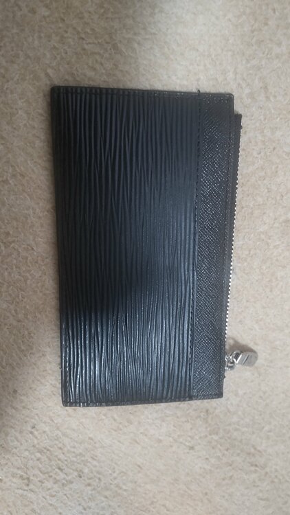 ルイヴィトン エピ （ブランドバッグ）の商品画像 - 査定依頼日：2026年3月31日 - 最高査定価格：40,000円