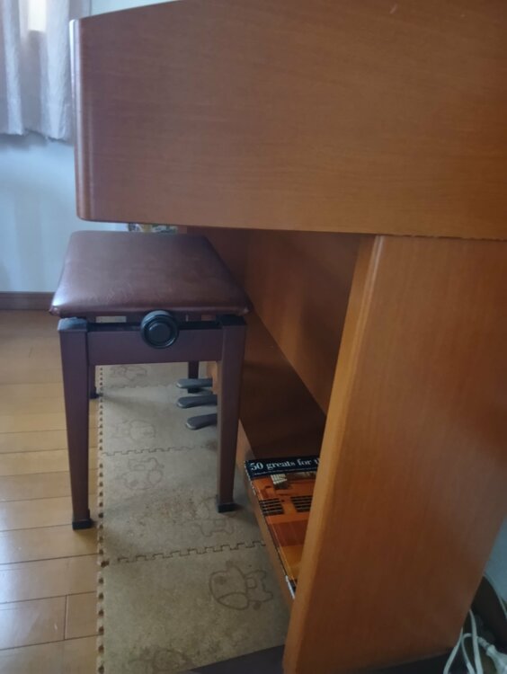 CLP-130（ピアノ・楽器・PA機材）の商品画像 - 査定依頼日：2026年2月3日 - 最高査定価格：3,000円