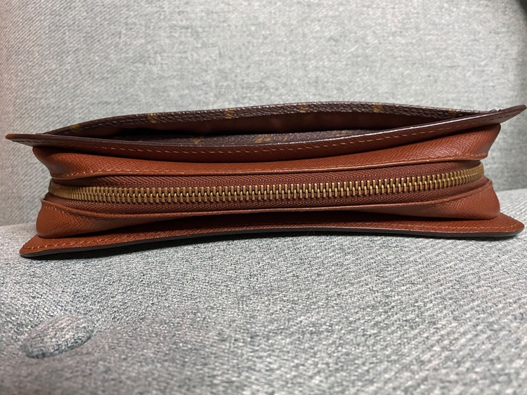 ルイヴィトン モノグラム （ブランドバッグ）の商品画像 - 査定依頼日：2025年10月31日 - 最高査定価格：42,000円